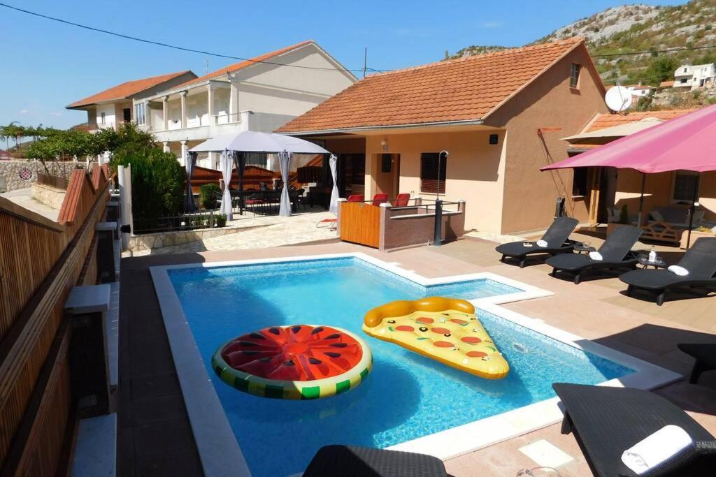 Holiday Home Jass Near Makarska Zagvozd Exterior photo