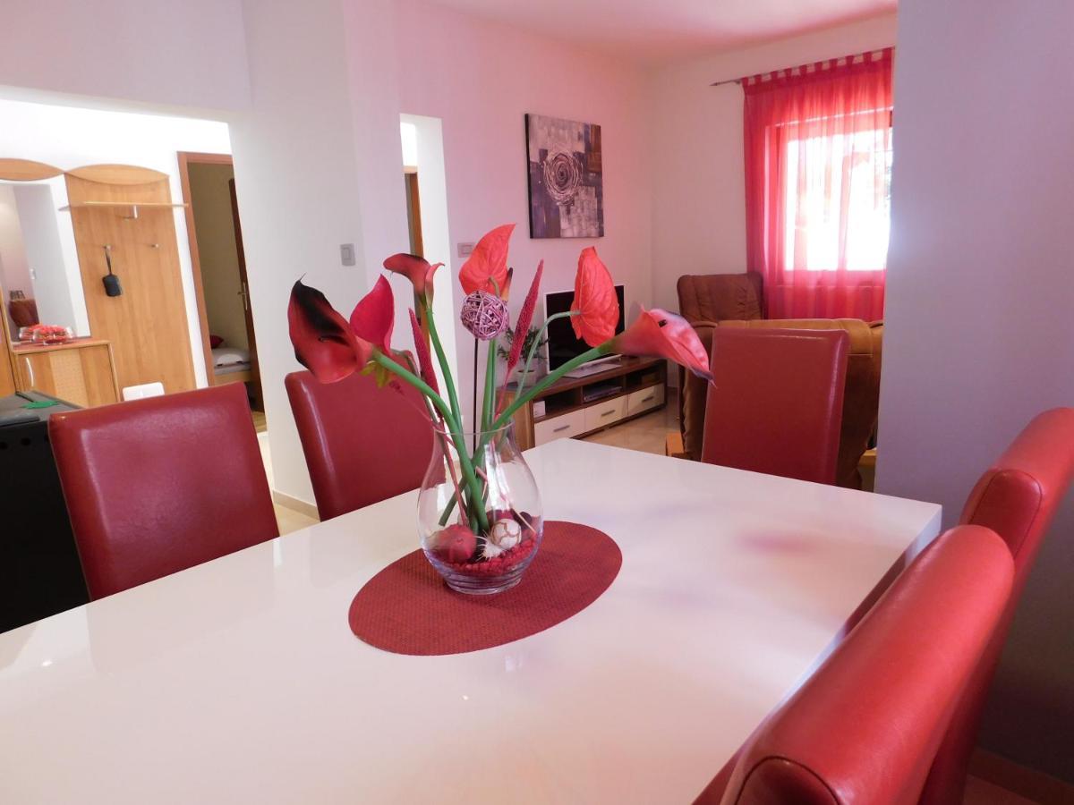 Holiday Home Jass Near Makarska Zagvozd Exterior photo