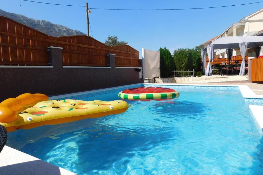 Holiday Home Jass Near Makarska Zagvozd Exterior photo