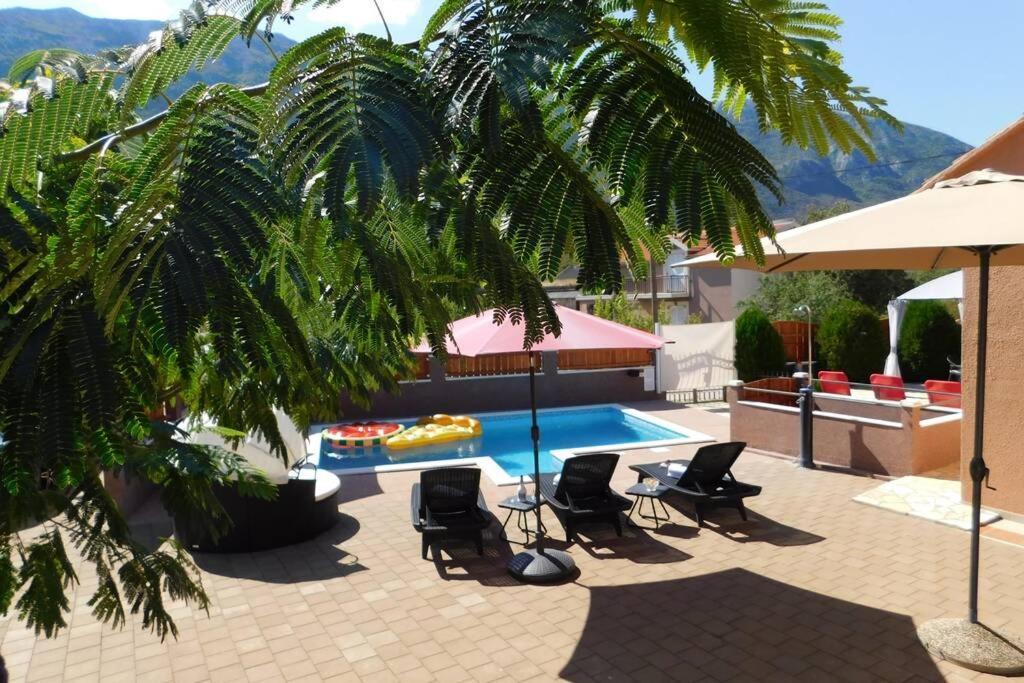Holiday Home Jass Near Makarska Zagvozd Exterior photo