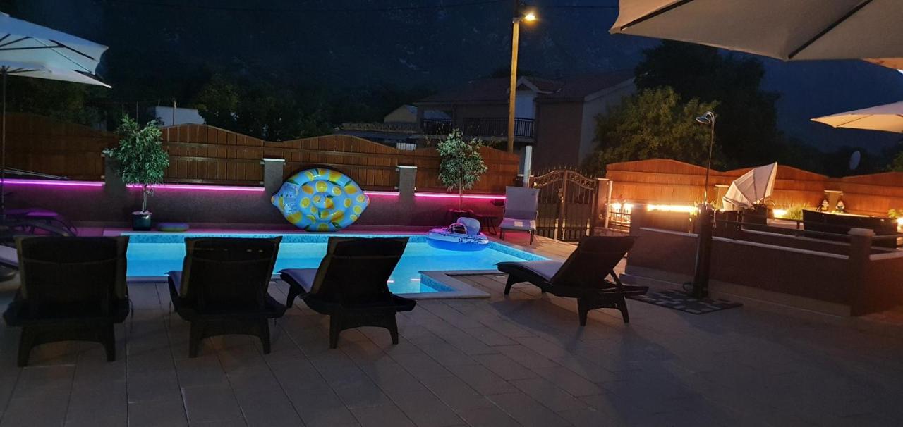 Holiday Home Jass Near Makarska Zagvozd Exterior photo