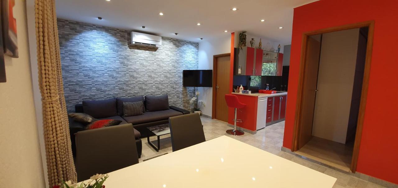 Holiday Home Jass Near Makarska Zagvozd Exterior photo
