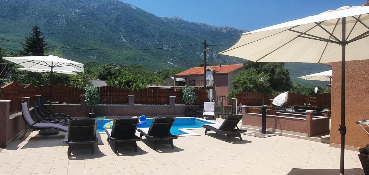 Holiday Home Jass Near Makarska Zagvozd Exterior photo