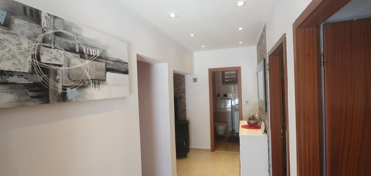 Holiday Home Jass Near Makarska Zagvozd Exterior photo